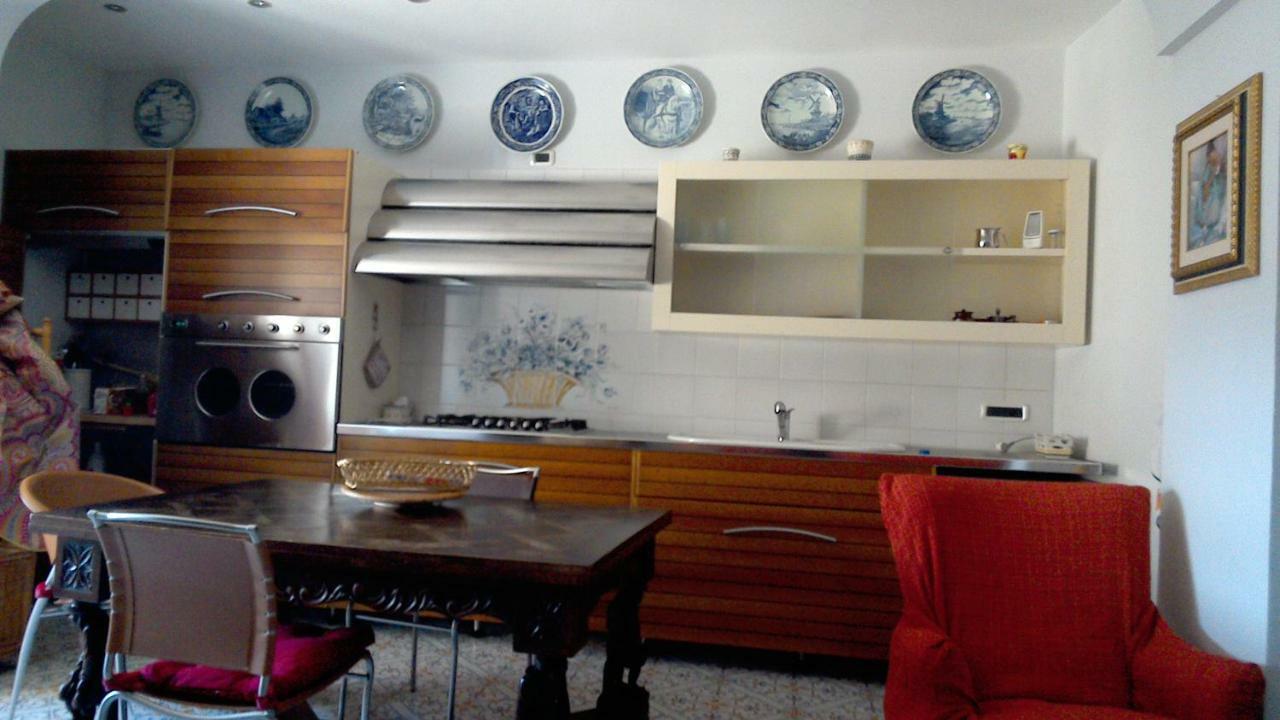 Appartamento Le Stanze di Mamma Pia Casal Velino Esterno foto