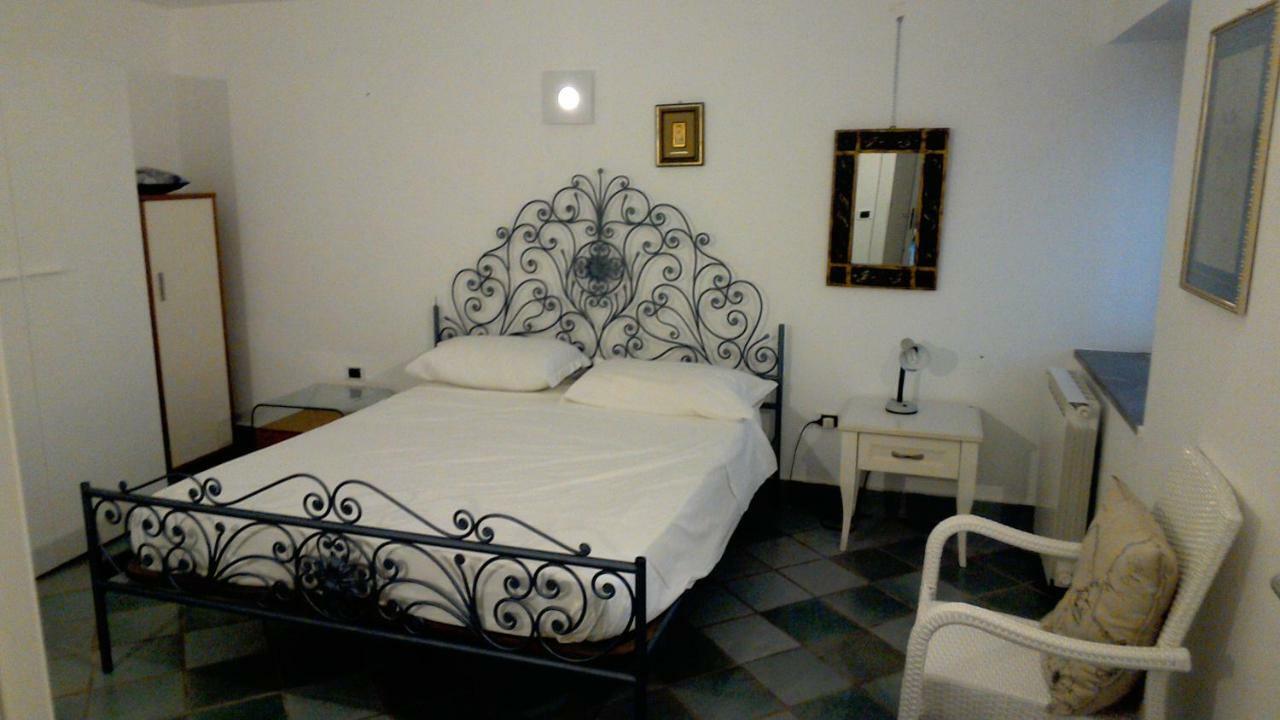 Appartamento Le Stanze di Mamma Pia Casal Velino Esterno foto